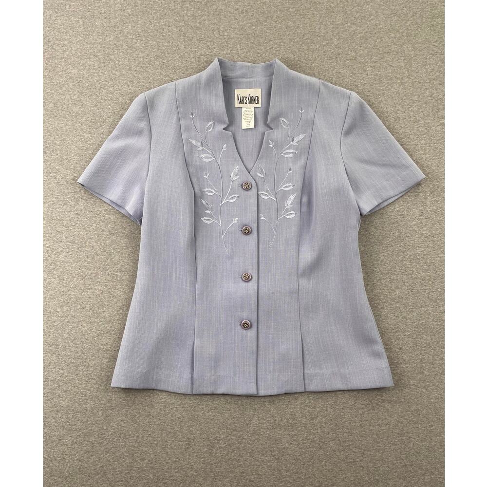 Vintage Kari’s Korner Womens 8 Button Up Top Lilac Purple Floral Embroidered